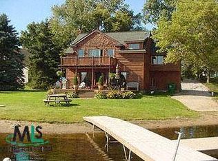 4511 Cedar Point Rd, Howell, MI 48843