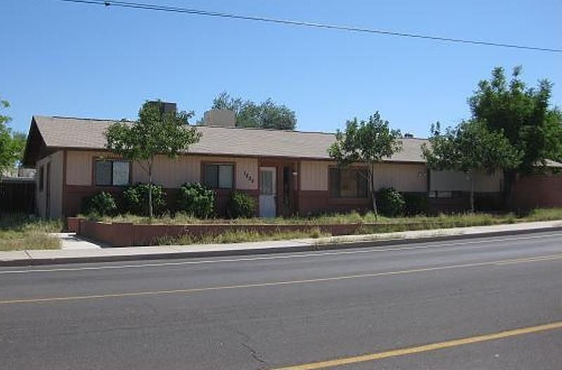 1st image of 1825 N Horne