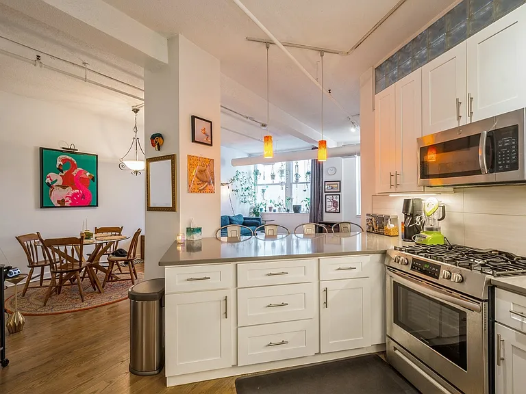 161 W Harrison St #503 — Photo 7