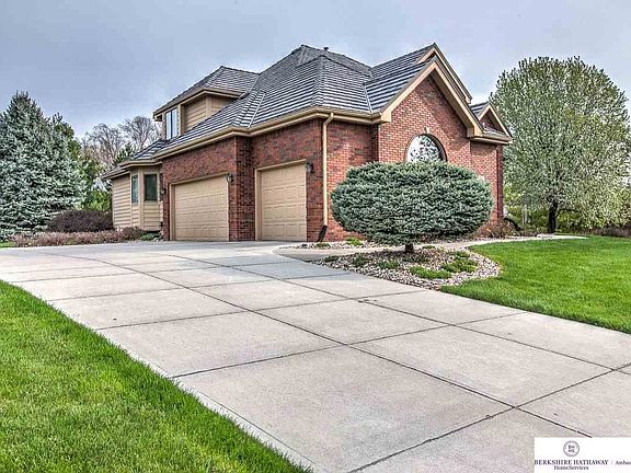 4th image of 13310 Eagle Run Dr