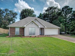 204 Sagewood Cv, Ridgeland, MS 39157
