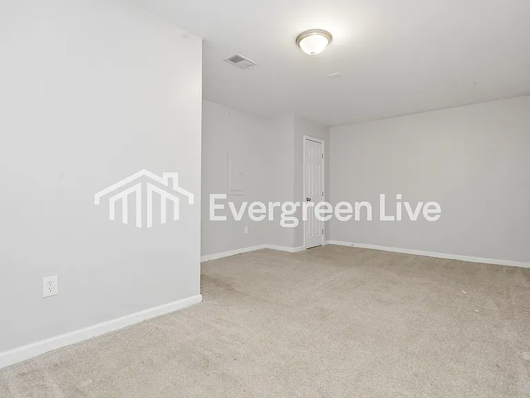 4425 Marjorie Rd — Photo 12