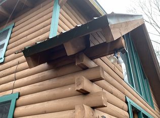 3637 Lakeview Dr, Gainesville, GA 30501