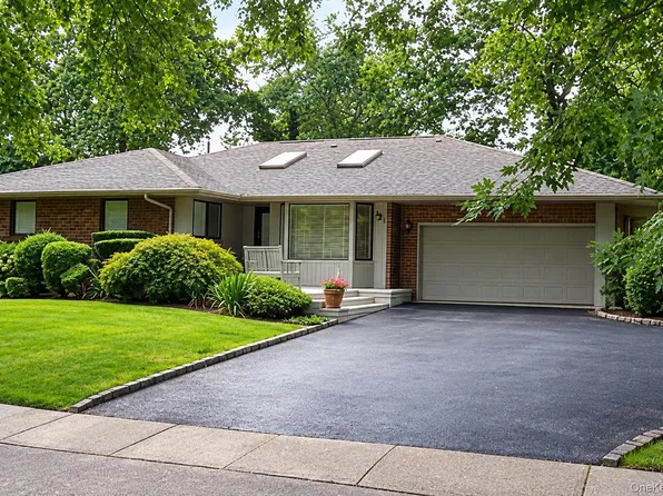 134 Maytime Drive, Jericho, NY 11753