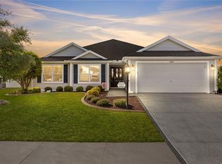 3317 Dzuro Dr, Oxford, FL 34484