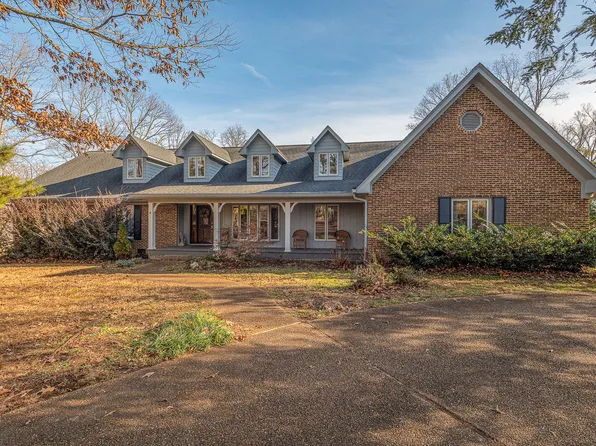 5116 Graystone Ln, Ooltewah, TN 37363