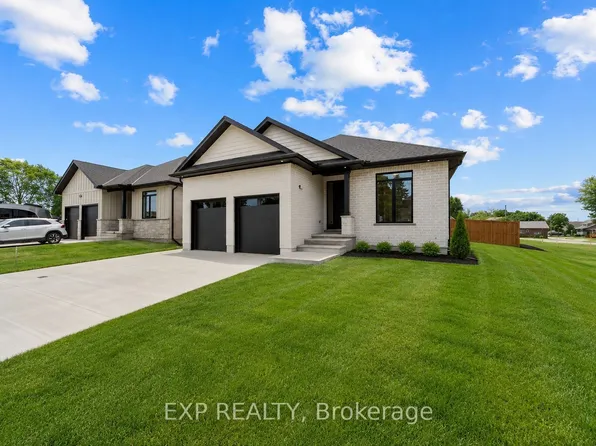 404 Erie St, Warwick, ON N0M 2S0