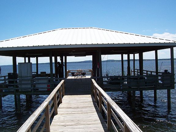 40'X32' DOUBLE PORT BOATHOUS