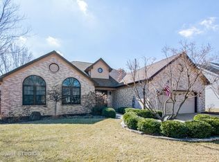 2321 Periwinkle Ln, Algonquin, IL 60102
