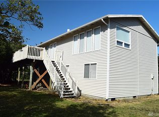 378 S Razor Clam Dr SW, Ocean Shores, WA 98569