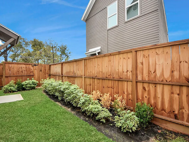 7504 Carver Rd #D — Photo 44