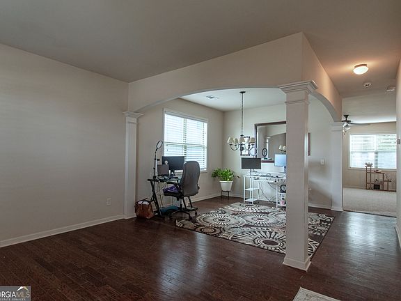 5th image of 7728 Old Thyme Rd