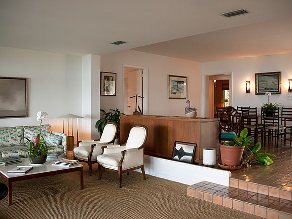 5th image of 3010 N Flagler Dr