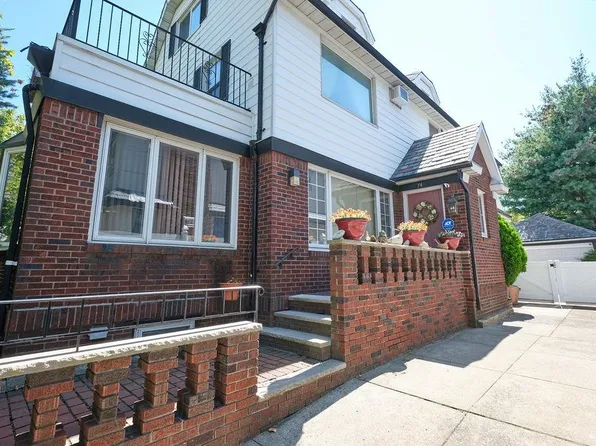 74 81st Street image 5 of 43