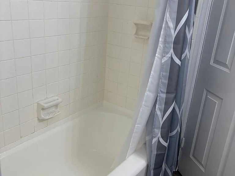 1102 Crawford St — Photo 27
