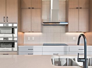 The Proxima, Esquimalt, BC V9A 3N3