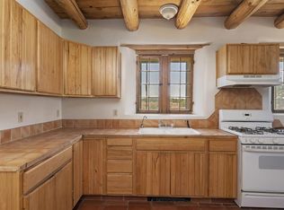 157 Horny Toad Rd, Cerrillos, NM 87010