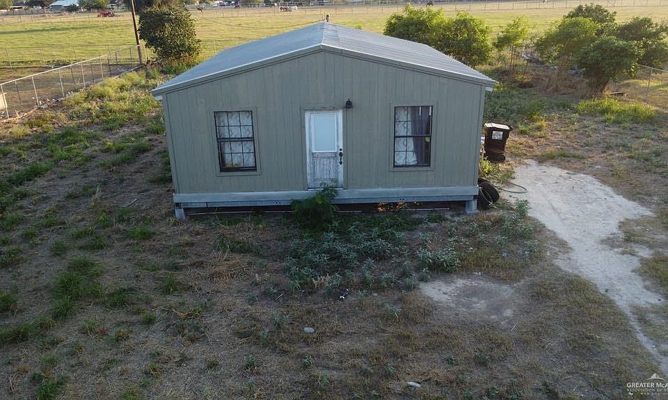 1st image of 4009 Prosperidad Dr