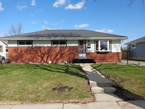 2nd image of 6321 W Kinnickinnic River Pkwy