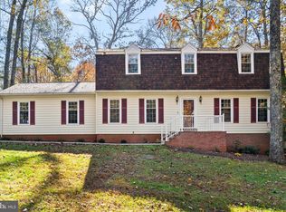6139 Millwood Dr, Warrenton, VA 20187