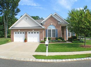 2 Halecrest Ct, Freehold, NJ 07728