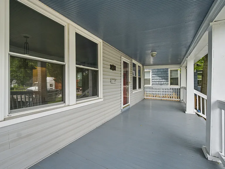 5611 Hampton Blvd — Photo 5