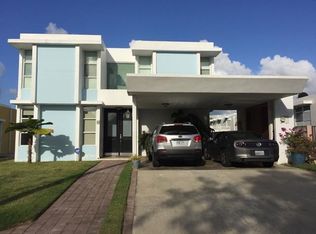 123 Calle Guayacan, Las Piedras, PR 00771