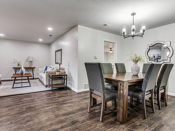 3rd image of 4013 Burkett Dr