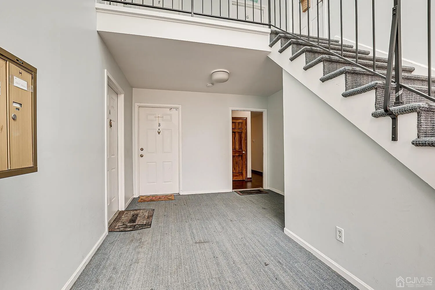 1 bed, 1.0 bath, $2,200 — Photo 4