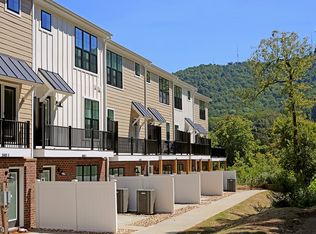 5065 Mary Jackson Ct UNIT B, Charlottesville, VA