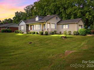 2503 E Innes St, Salisbury, NC 28146