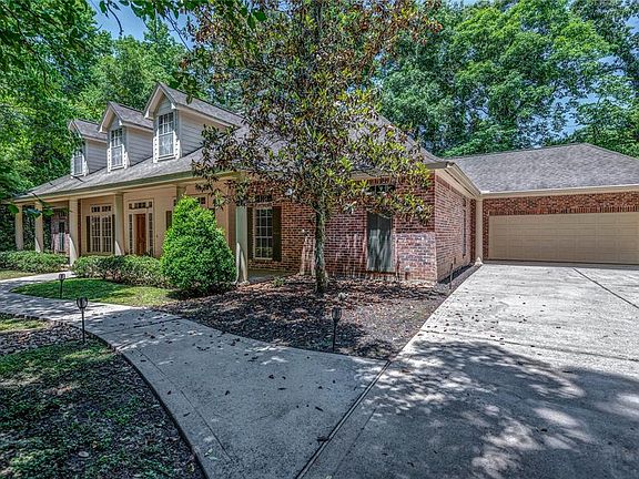 3rd image of 6212 Hickory Hollow Ln