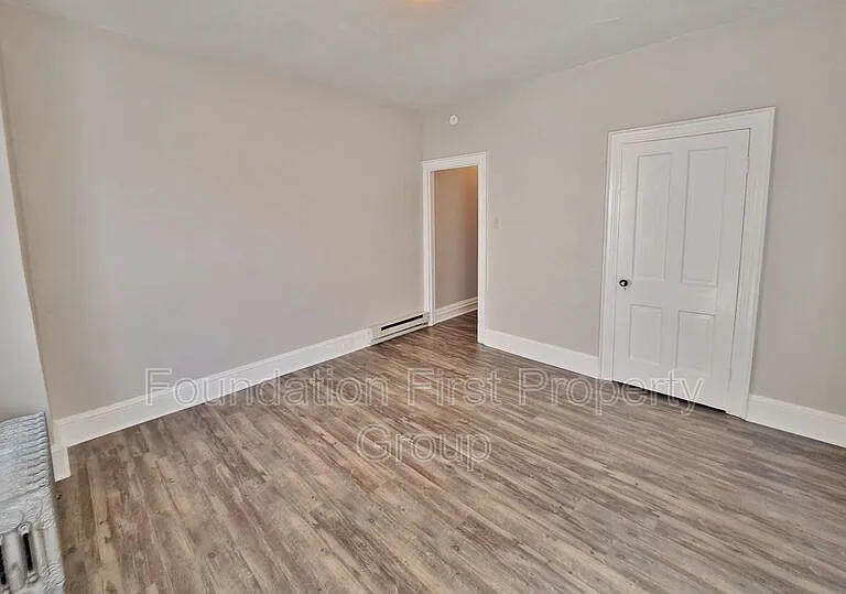 29 Fulton St — Photo 9