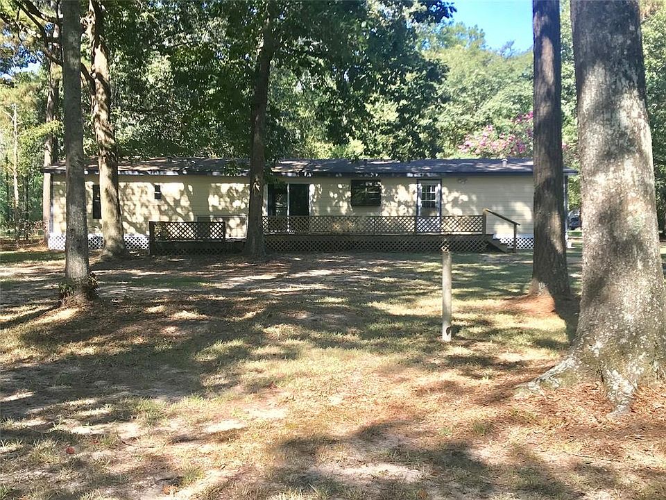 1st image of 15993 Oak Creek Cir