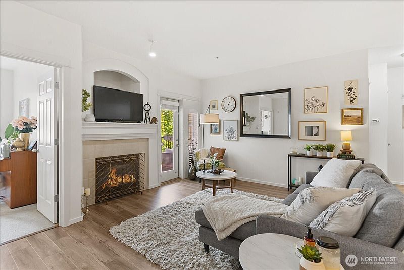 5th image of 15026 40th Avenue W #7-302