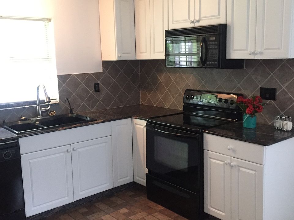 1st image of 421 Orchid Dr