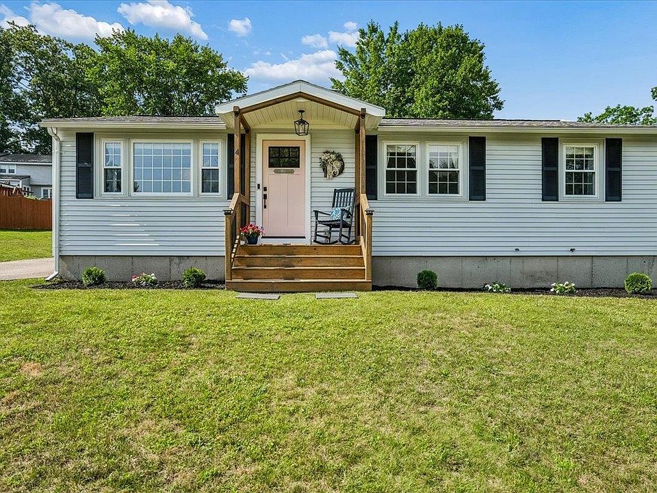 1st image of 4 Sprucewood Avenue