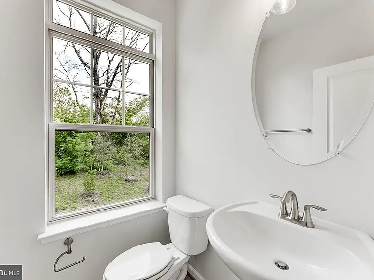 9333 Barnes Loop — Photo 9