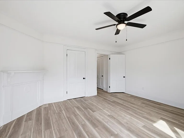 322 Florida Ave — Photo 15