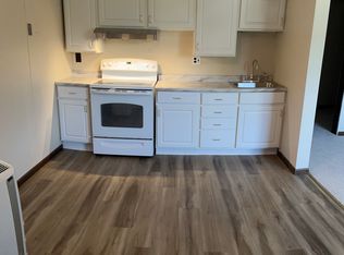 700 N Railroad St #C, Penn, PA 15675