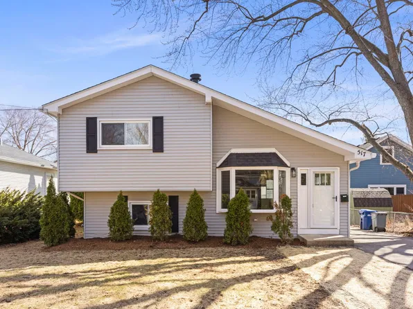 517 Illinois St, Geneva, IL 60134