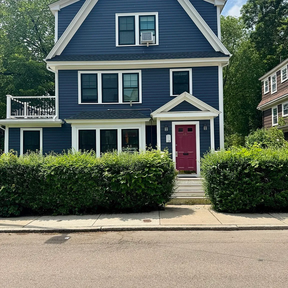 2 bed, 1.0 bath, 1100 sqft, $3,800 — Photo 2