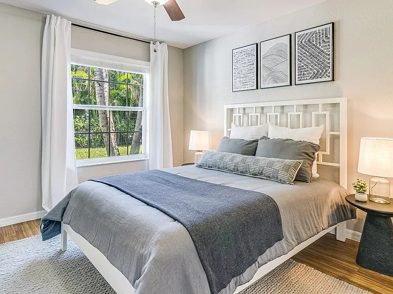 Oversized primary suites feature walk-in closets and en suite bathrooms.