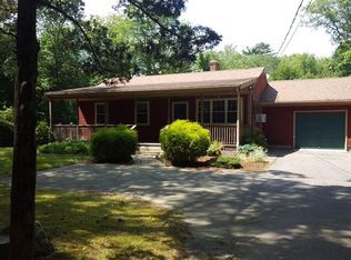 143 Baker Rd, Swansea, MA 02777
