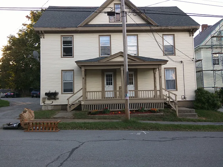 7B Cottage St — Photo 1