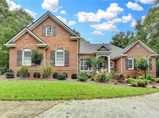 255 Laurel Place Dr, Cornelia, GA 30531