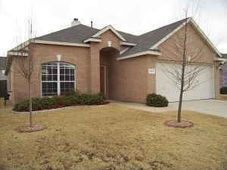 4th image of 800 Richmond Dr