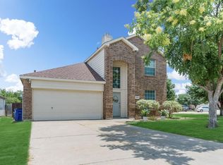 2000 Jasmine Ct, Forney, TX 75126