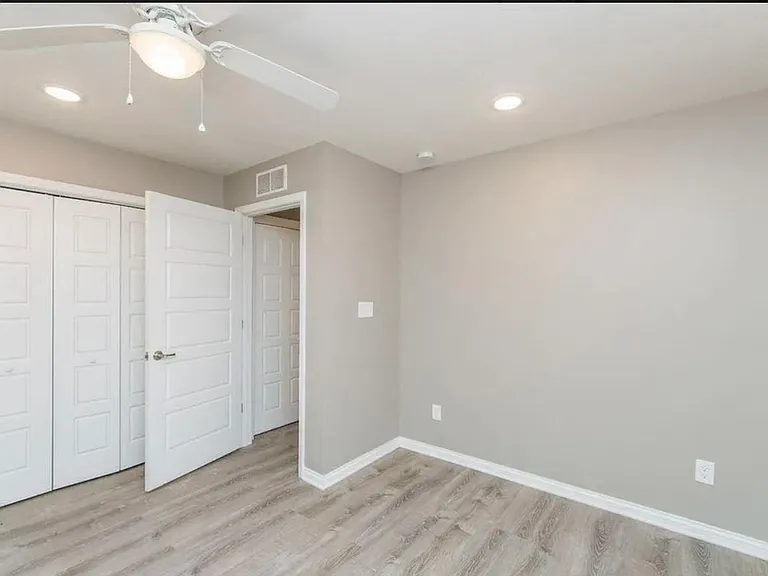 258 E 2nd St #202 — Photo 10