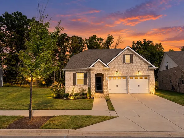 432 Gingerwood Ln, Hendersonville, TN 37075